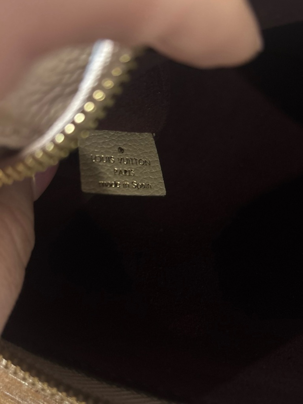 Louis Vuitton Turtledove Empreinte Pouchette - Picture 8 of 9